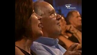 העירום קוסם - p..com