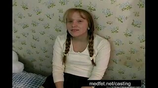 'N giwt Katie yn ceisio Allan i porn rôl