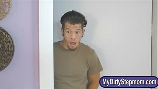 Nova Brooks ja Tegan James ffm threeway sugu magamistuba