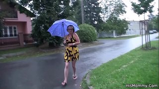 Diwasa ibu lan teen lesbian dolanan saben liyane