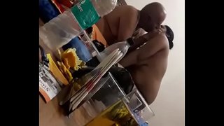 Sucking boobs zinokuphathwa Elonyuliweyo