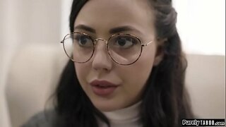 شورش زدہ کنواریاں آخری حربے ہے سماجی کارکن shes اجلاس.ایچ ای ایس صرف ایک ہی مدد کر سکتے ہیں جو اس کے اور اس کی بہن لیکن یہ ایک قیمت پر آتا ہے.وہ چاہتا ہے کہ اس کے اس کے ساتھ جنسی تعلق.عقل کوئی اختیار نہیں وہ گلے اپنے لنڈ کی اجازت دیتا ہے اور اس کے کھانے کے اس سے پہلے وہ اس