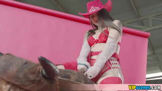 çalışır öhdəsindən böyük bir üzvü öz man